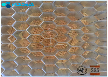 中国 5056 Isoの蜜蜂の巣の建築材料、蜜蜂の巣のシート材料のライト級選手 サプライヤー