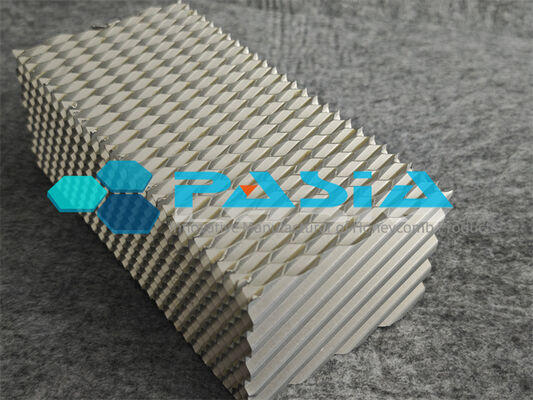 中国 High Specific Energy Absorption Flame Retardant Aluminum Honeycomb Core For Under Water Marine Use サプライヤー