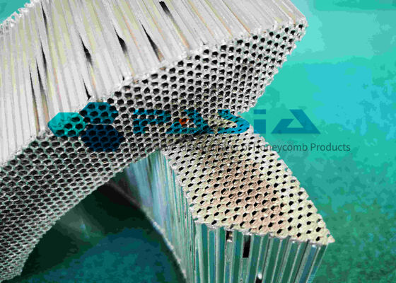 Energy-Absorbing Aluminum Honeycomb Core Lightweight High-Performance Cushioning Material サプライヤー