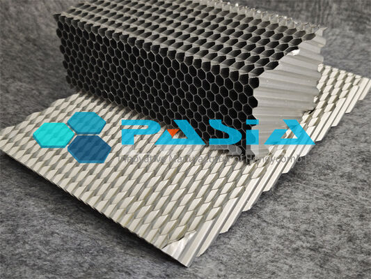 ISO 9001 Certified Aluminum Honeycomb Energy Absorber with Custom Pre Cut Dimensions and Expanded Cell Size for 4 Pin Support Fitment in Crash Dummies サプライヤー