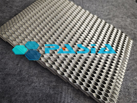 ISO 9001 Certified Aluminum Honeycomb Energy Absorber with Custom Pre Cut Dimensions and Expanded Cell Size for 4 Pin Support Fitment in Crash Dummies サプライヤー