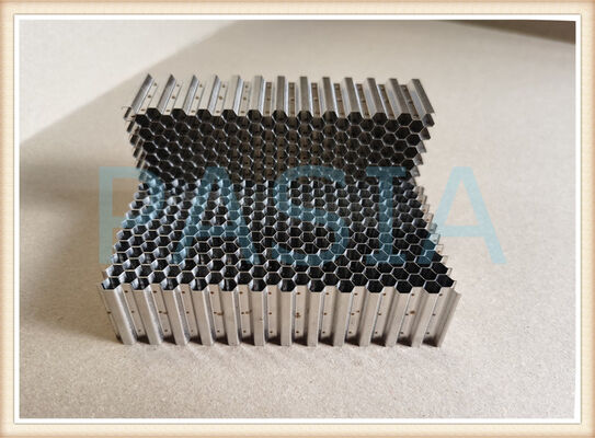 Stainless Steel Honeycomb Seal Strips With Cell Sizes Ranging from 0.8mm to 5.6mm for Gas Turbine Applications サプライヤー