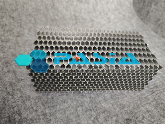 Hexavalent Chromium Conversion Coated Aluminum Honeycomb Core: Aerospace-Grade Corrosion Protection with Structural Bonding Integrity サプライヤー